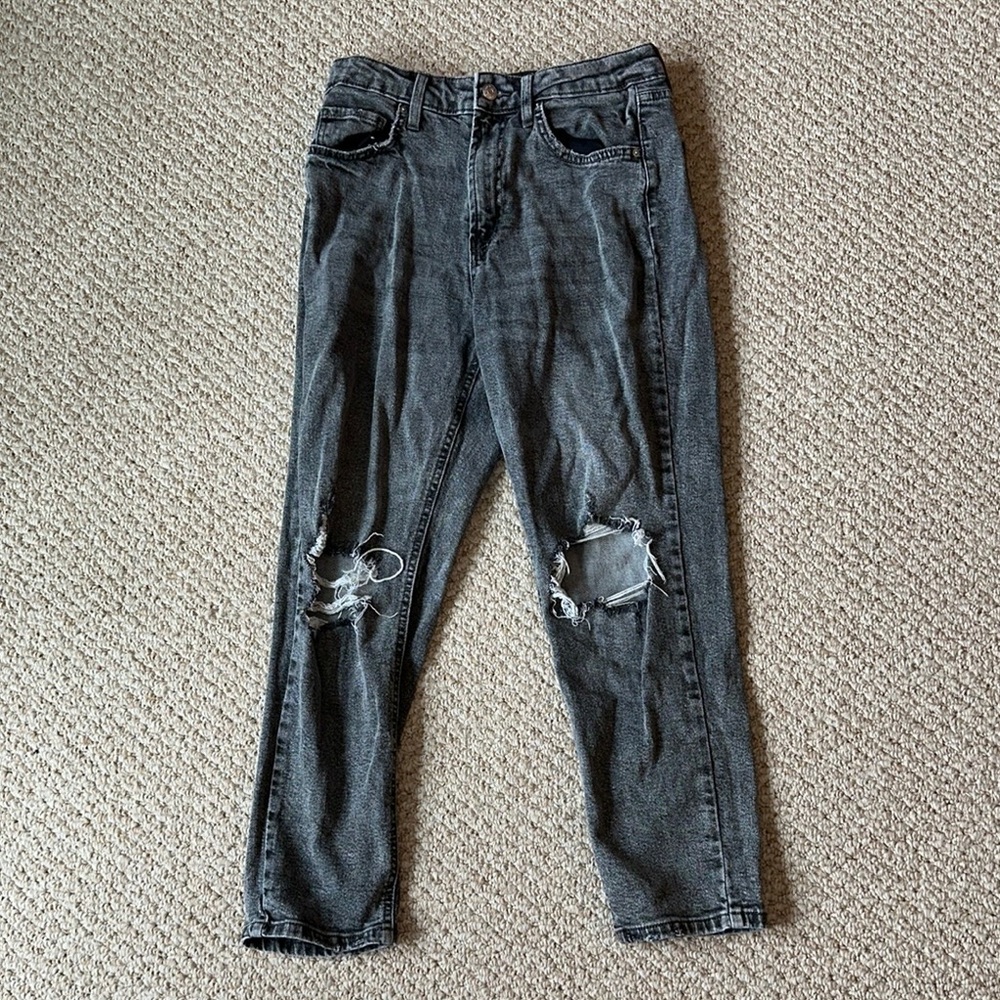 Wild Fable Distressed Gray Mom Jeans, Size 8